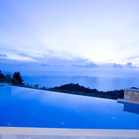 Emilia Apartment Agios Nikitas